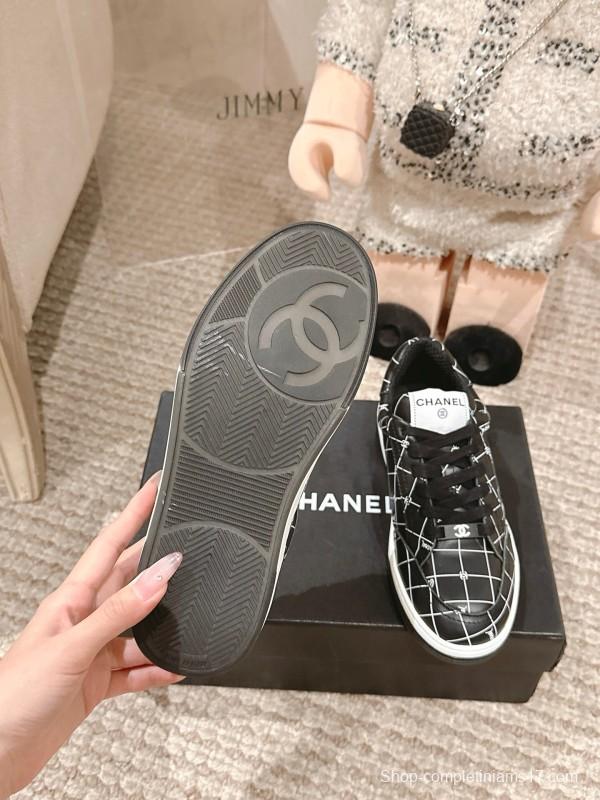 2025 Women Chanel Black White Leather Sneakers