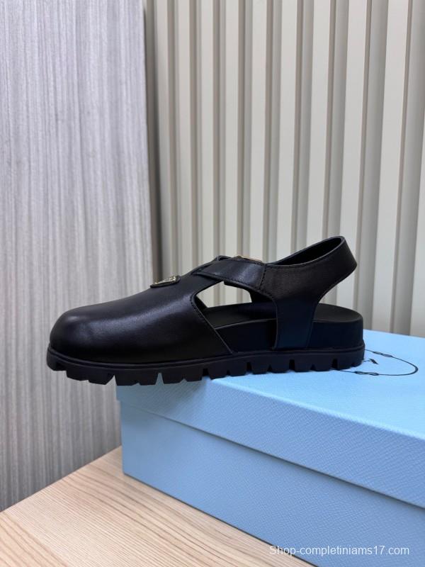 2025 Women Prada Black Leather Clog LY00280