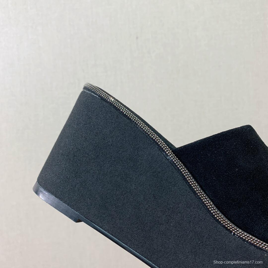 2025 Women BRUNELLO CUCINELLI Black Suede Platform Slide Sandals Casual Craftsmanship KFY00275(F)