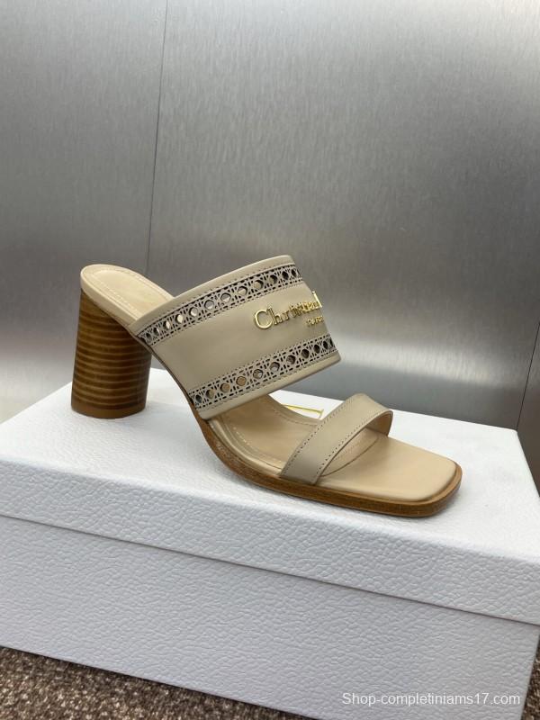 2025 Women Dior Beige Leather Slippers KFY00310
