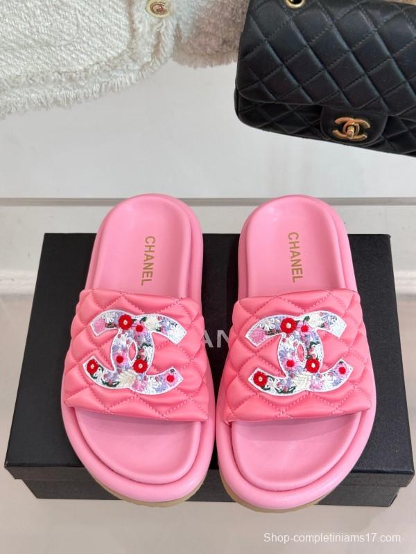 2025 CHANEL Pink Quilted Leather Slippers KFY00260