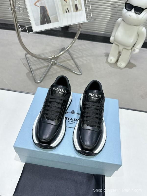 2025 Unisex Prada Black Leather Sneakers KFY00310
