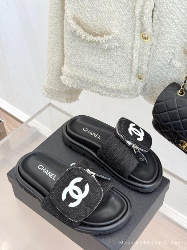 2025 CHANEL Black Fabric Slippers KFY00220
