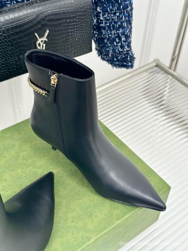 2024 Women Gucci Black Leather Ankle Boots Chain Detail MJ00410