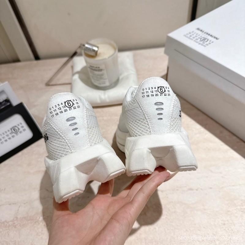 2025 Unisex MM6 Maison Margiela White Polyester Polyurethane Rubber Road Running Shoes Collaboration KFY00330