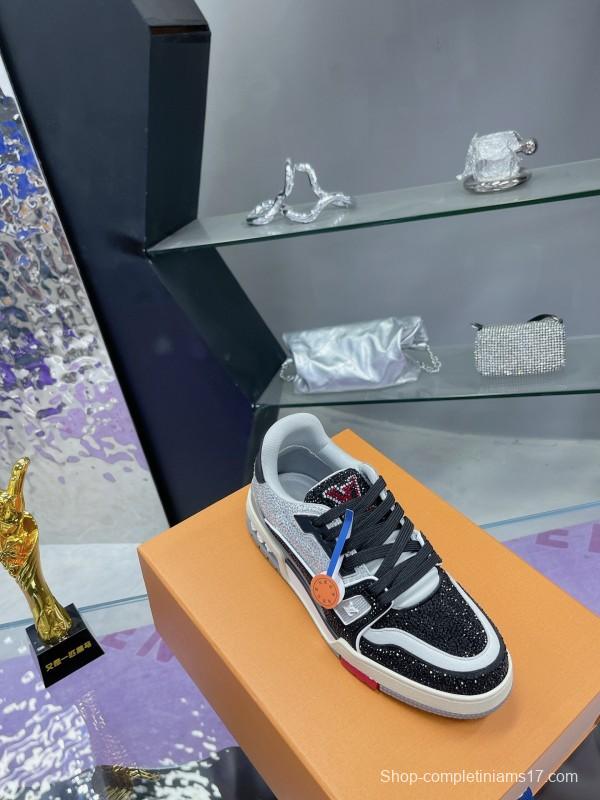 2025 Unisex Louis Vuitton Black White Leather Denim Plimsolls Handcrafted Diamonds AS00400