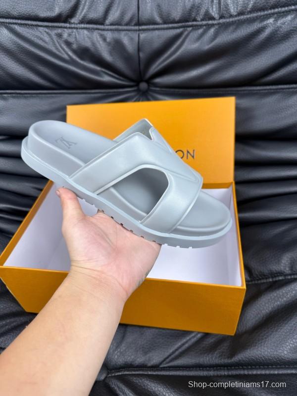 2025 Men Louis Vuitton White Leather Slippers AS00180