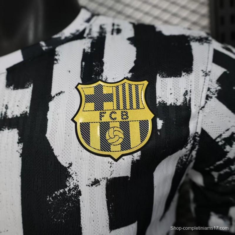 Player Version 25/26 Barcelona Black with Distressed Stripes Jersey