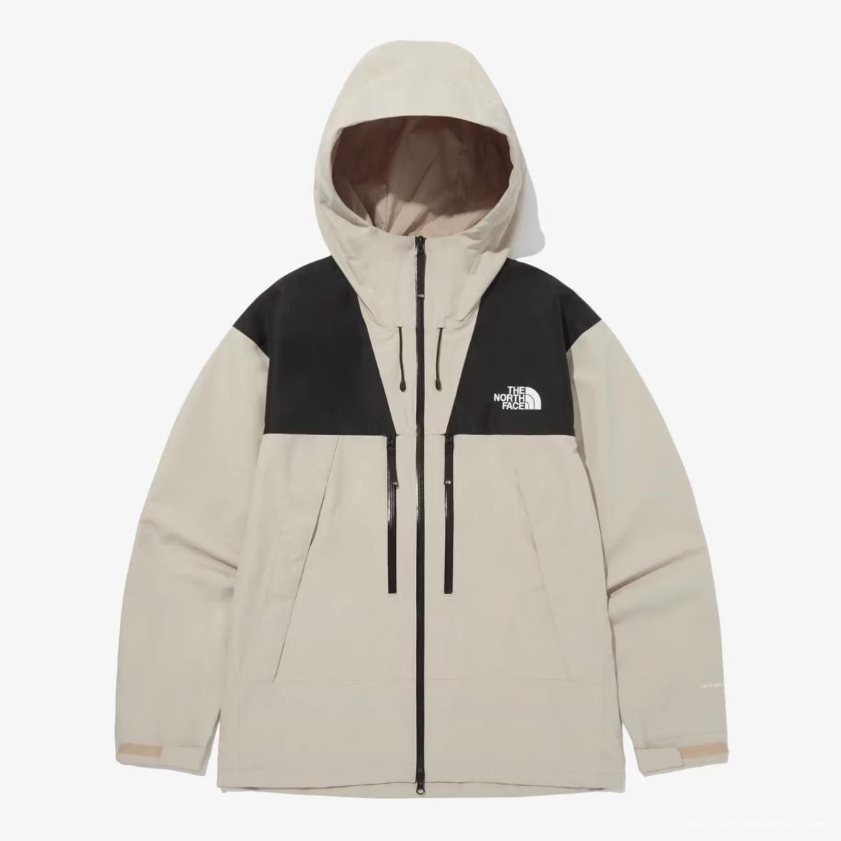 2025 The North Face Summit Series Technical Jacket - Cream/Black Colorblock with Dual-Zip Design