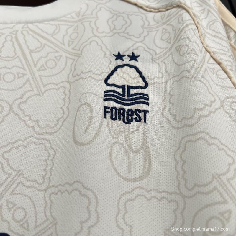 25/26 Nottingham Forest Away Jersey