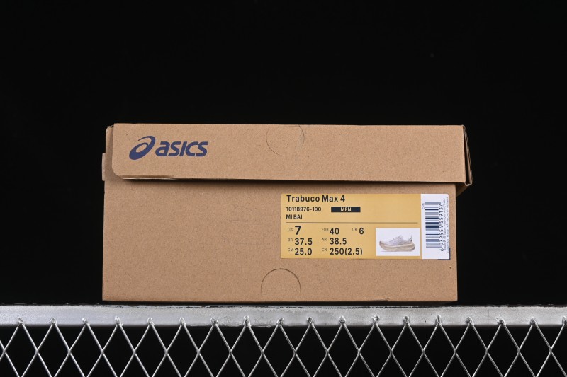 Asics Trabuco Max 4 Professional Running Shoes with Breathable Design - 1011B976-100