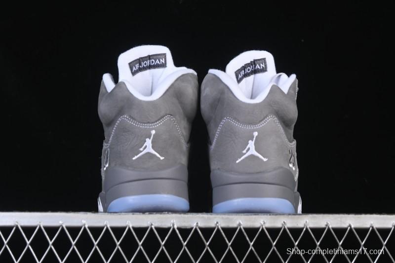 Nike Air Jordan 5 Retro Basketball Shoes with Wolf Grey Design - DD0587-002