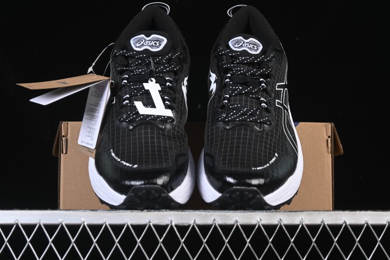 Asics Trabuco Max 3 Sports Casual Breathable Professional Running Shoes - 1011B800-021