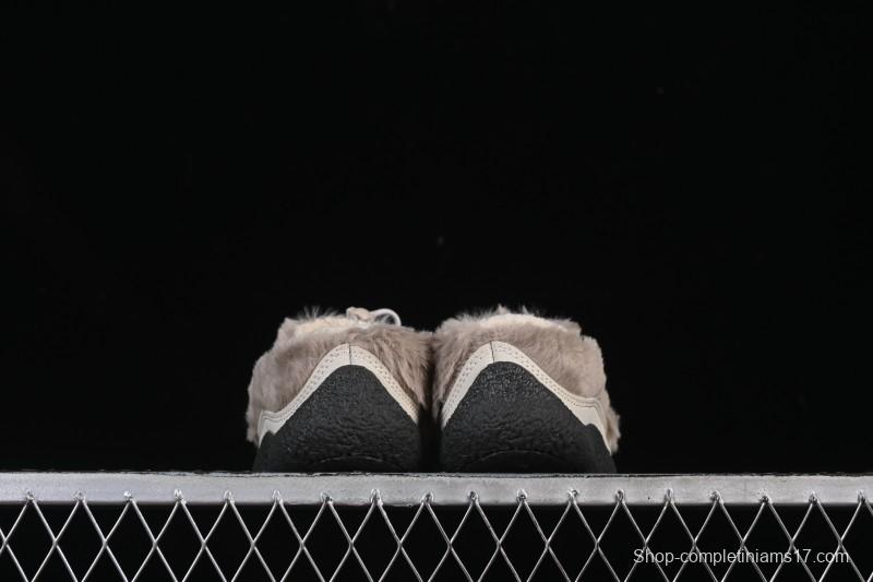 Keen Howser III Slide Winter Plush Casual Lifestyle Shoe - 1029434