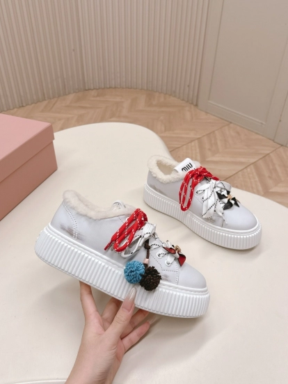 Miu Miu 3D Embroidered Platform Casual Shoes - LY00320/LY00340