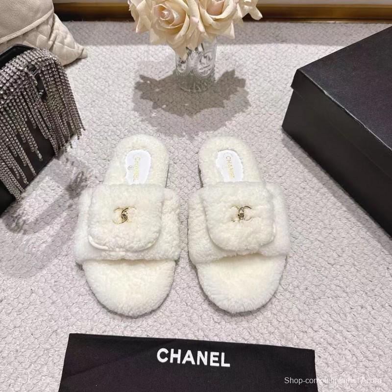 Chanel 2025/SS Lock Buckle Butterfly Slippers - LY00250