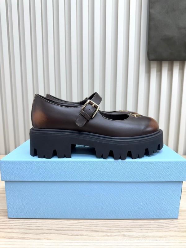 Prada 2025 SS Platform Mary Jane Shoes - LY00300