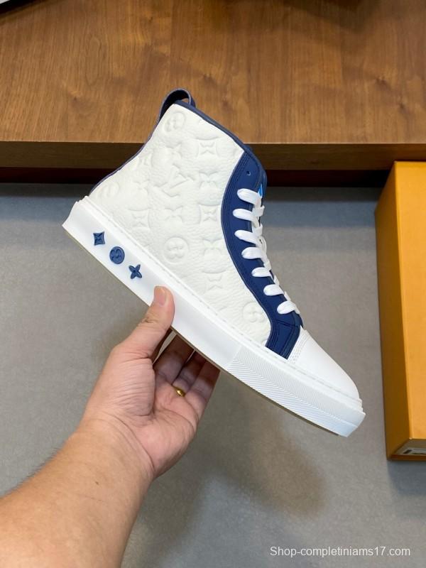 Adidas Originals Casual Sports Boots with High-End Leather Construction - KFY00460