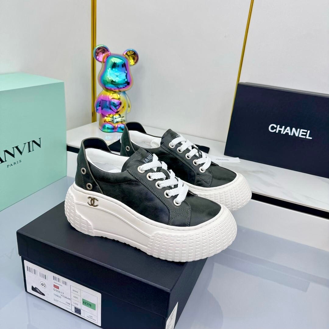 Chanel 2025 SS Panda Loafers Casual Sports Shoes - LY00330
