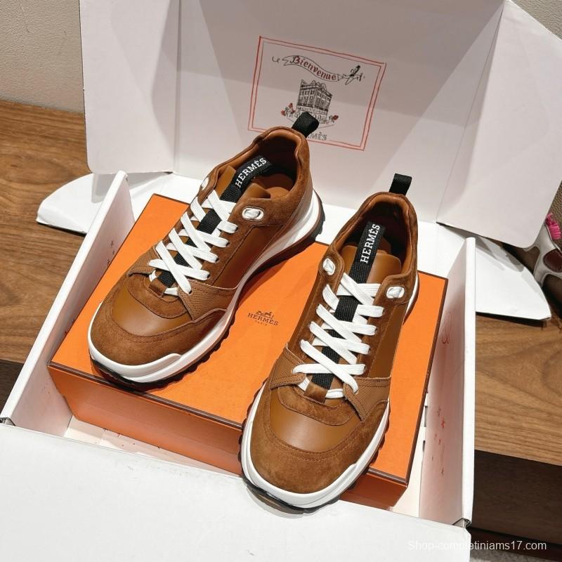 H Boots Classic Chelsea Boots with British Color Block Design - AS00410