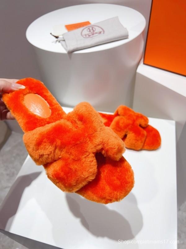 Hermès Teddy Wool H Slippers Flat Sole Fur Slides - LY00240