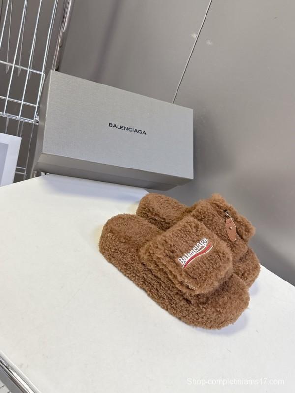 Balenciaga 2025/SS Couple Edition Cola Fur Slippers - KFY00230