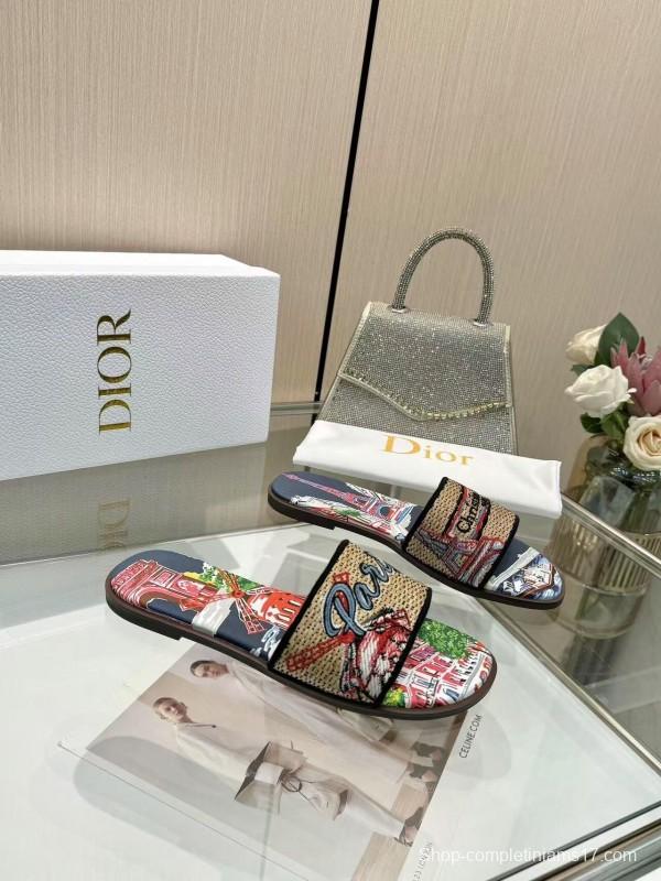 Dior 2025/SS Embroidered Monogram Slippers with Lambskin Lining - LY00200