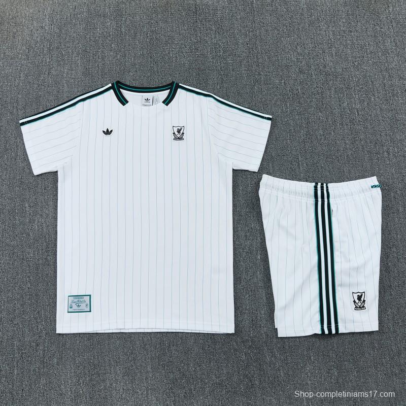 26/27  Liverpool White Short Sleeve+Soccer Shorts