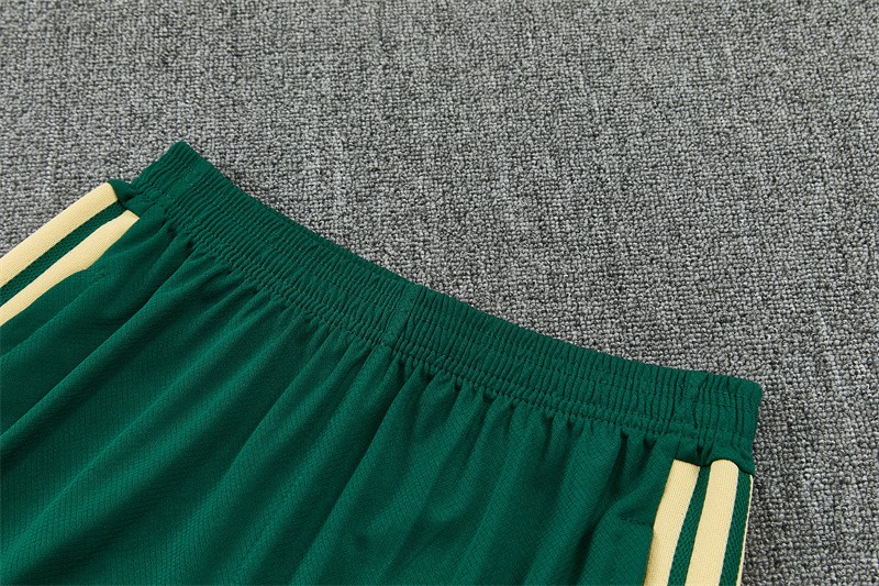 2026 Real Madrid Green Camouflage  Short Sleeve+Soccer Shorts