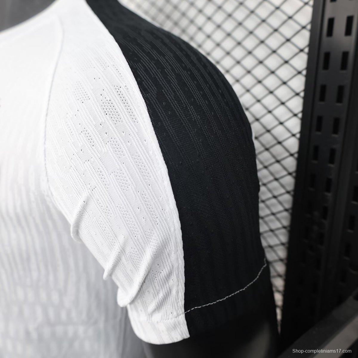 Player Version 25/26 PSG x XO WHITE Pre-Match Jersey