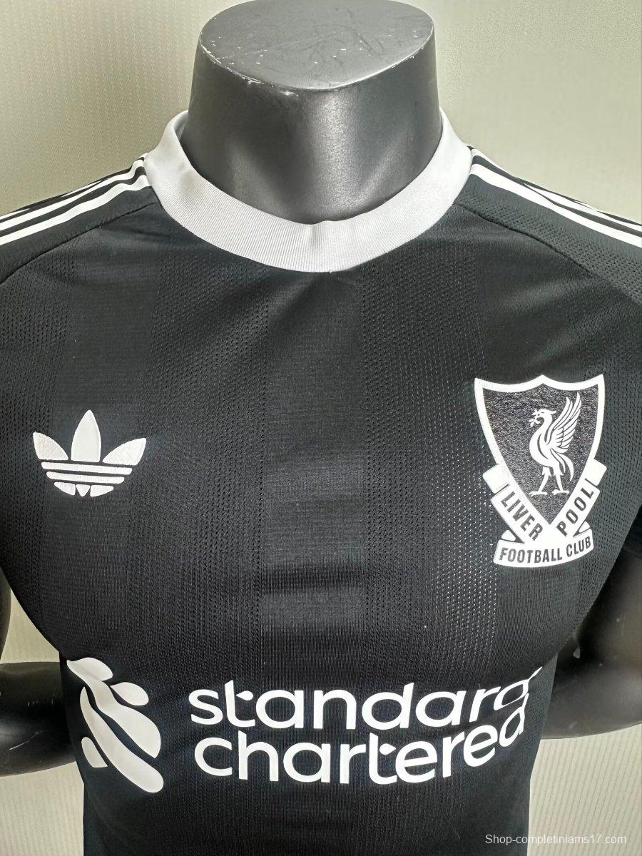 Player Version 25/26 Liverpool Black Goalkeeper Jersey