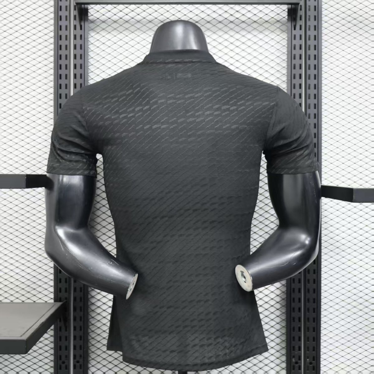 Player Version 25/26 Real Madrid x Avengers Graphic Black Jersey