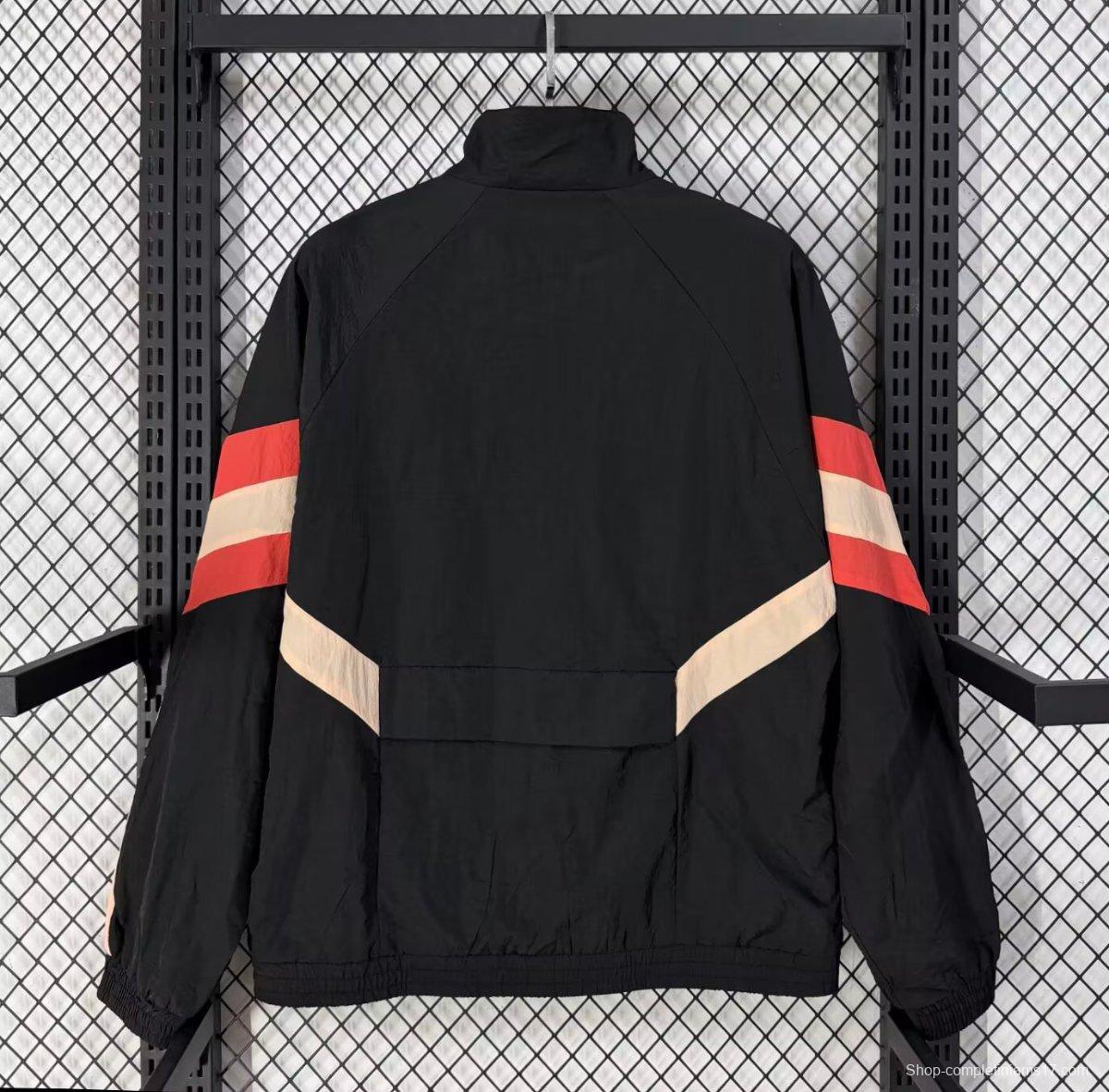 25/26 Manchester United Black/White Full Zipper Windbreaker