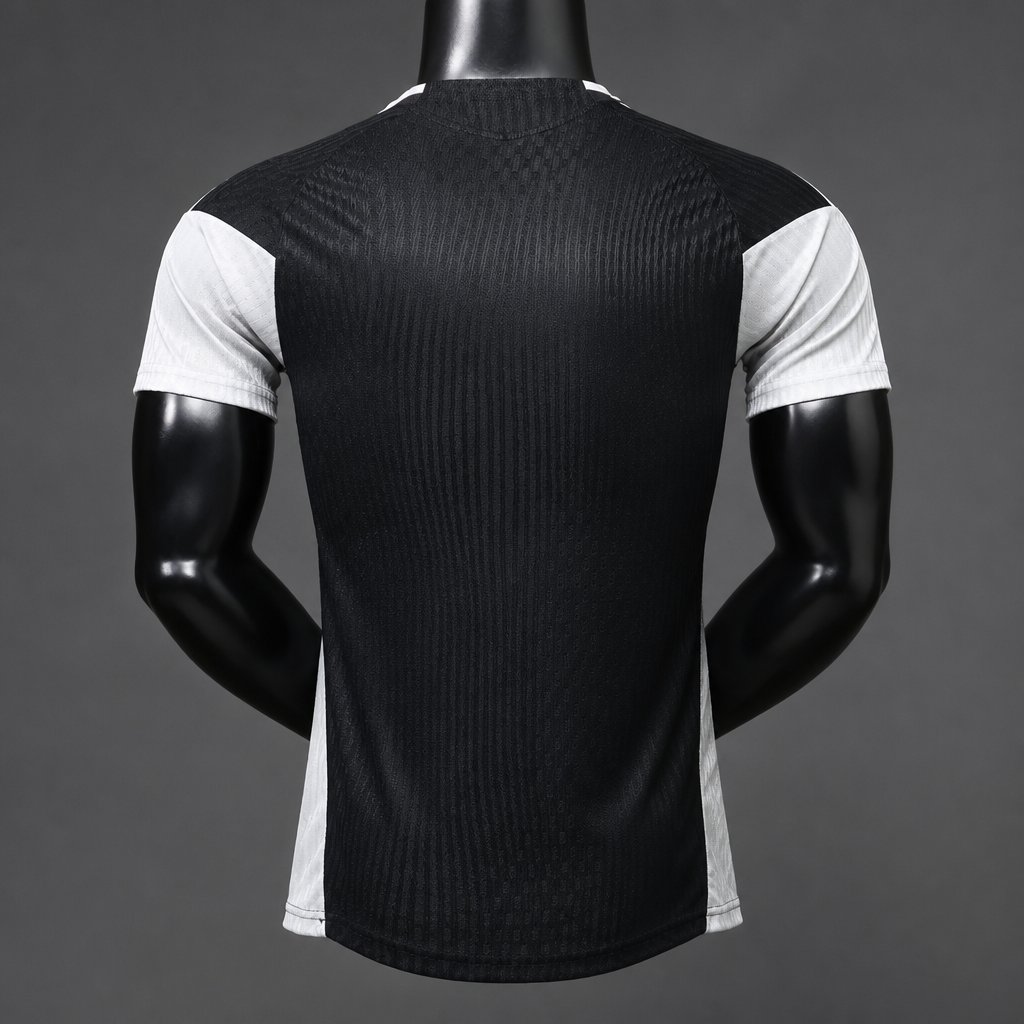 Player Version 26/27 Liverpool Training Black Jersey