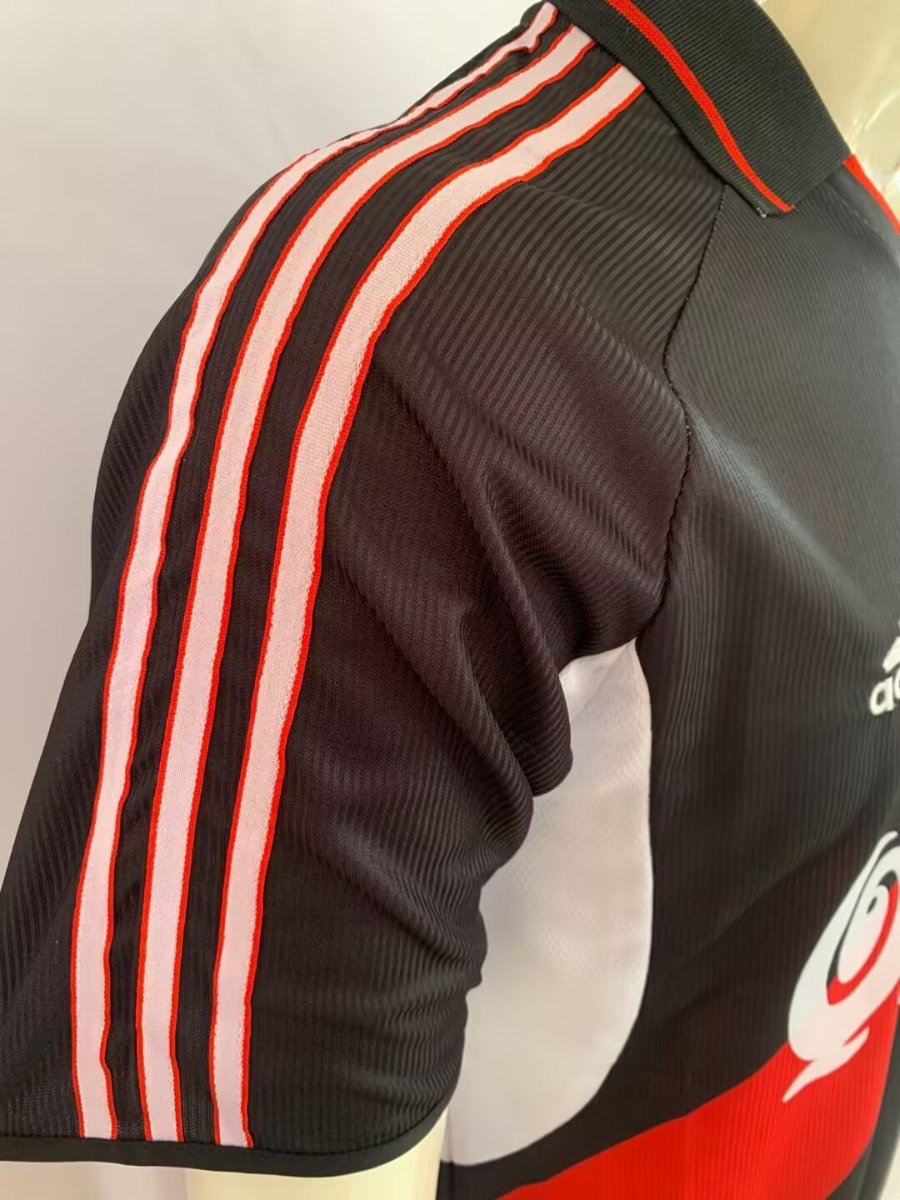 Retro 00/01 River Plate Third Black Jersey